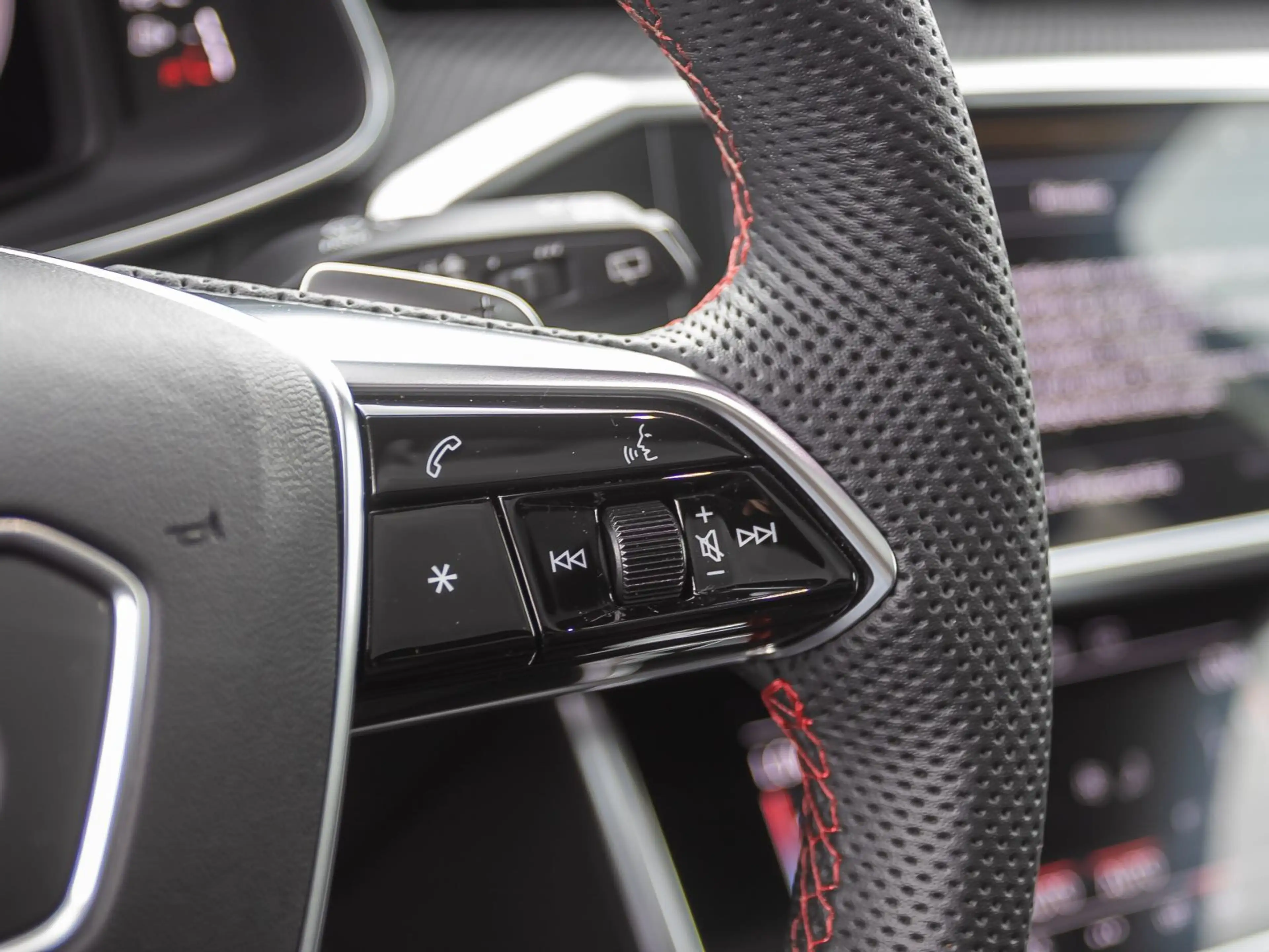 Audi S6 Navi Matrix HuD Luftfederung B&O Panora — photo 14
