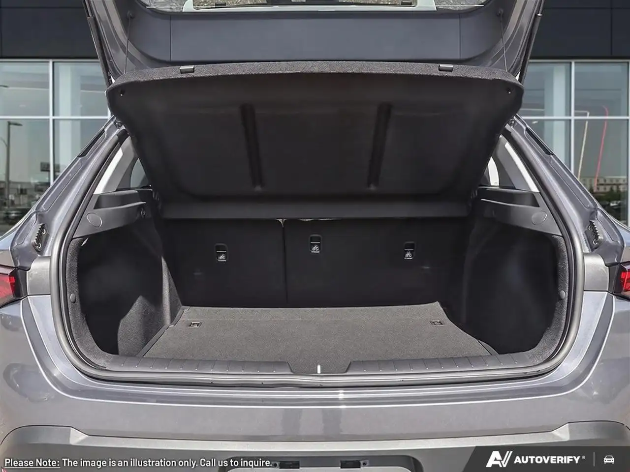 Kia K4 снимка Kia K4