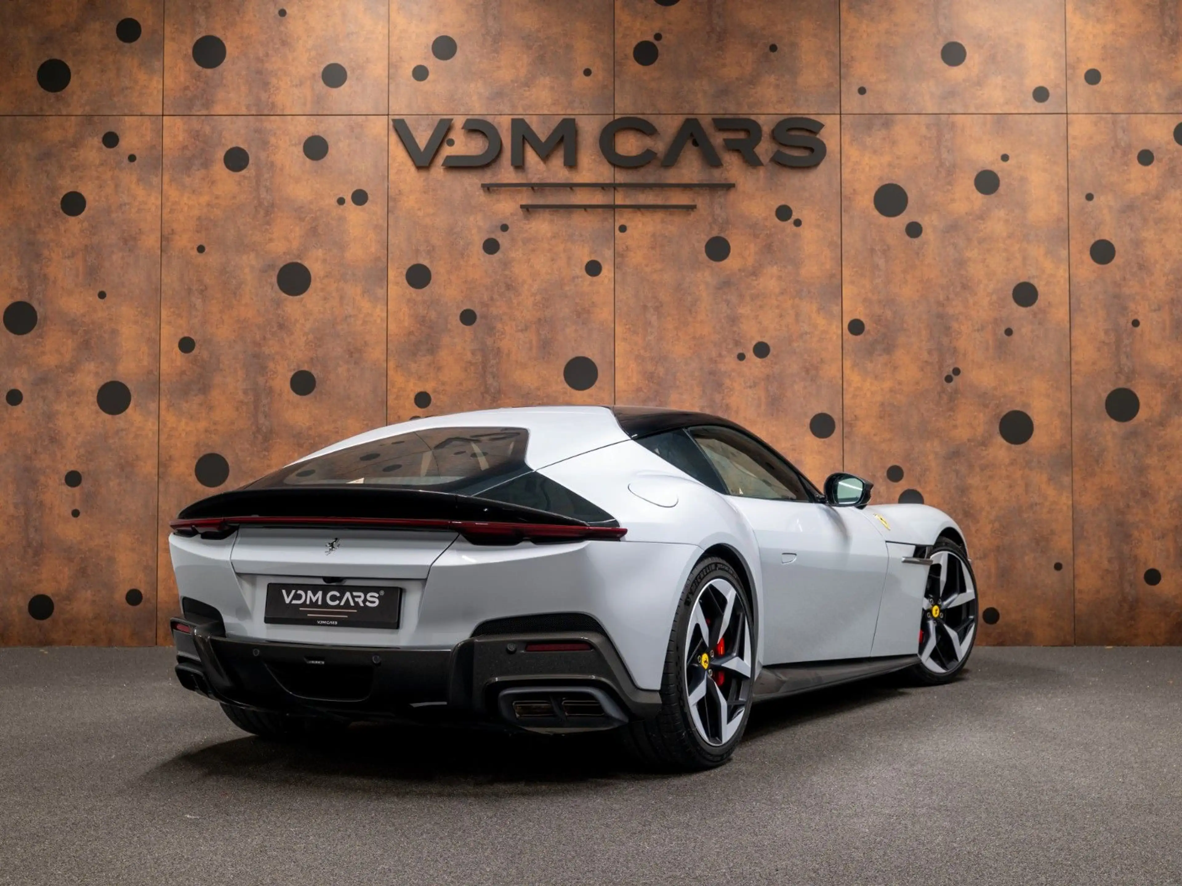 Ferrari 12 Cilindri *Carbon*Lift*Carplay*360*Racing seats* — photo 5