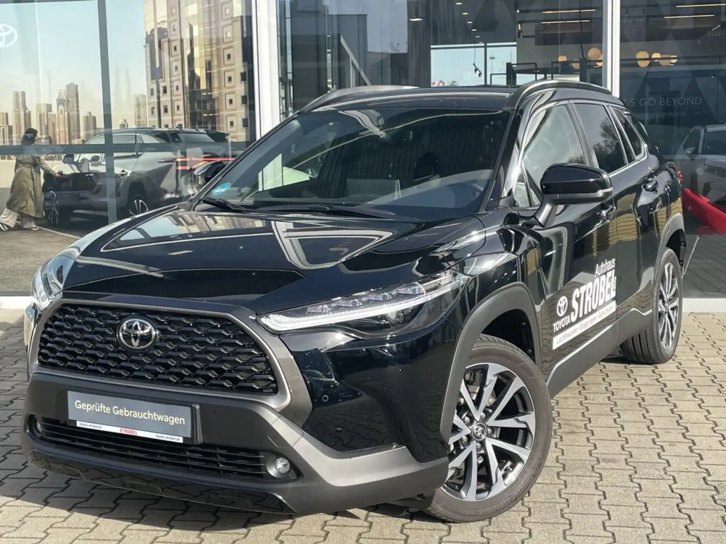 Toyota Corolla Cross Hybrid 2.0 VVT-i Team Deutschland Чёрный - 2