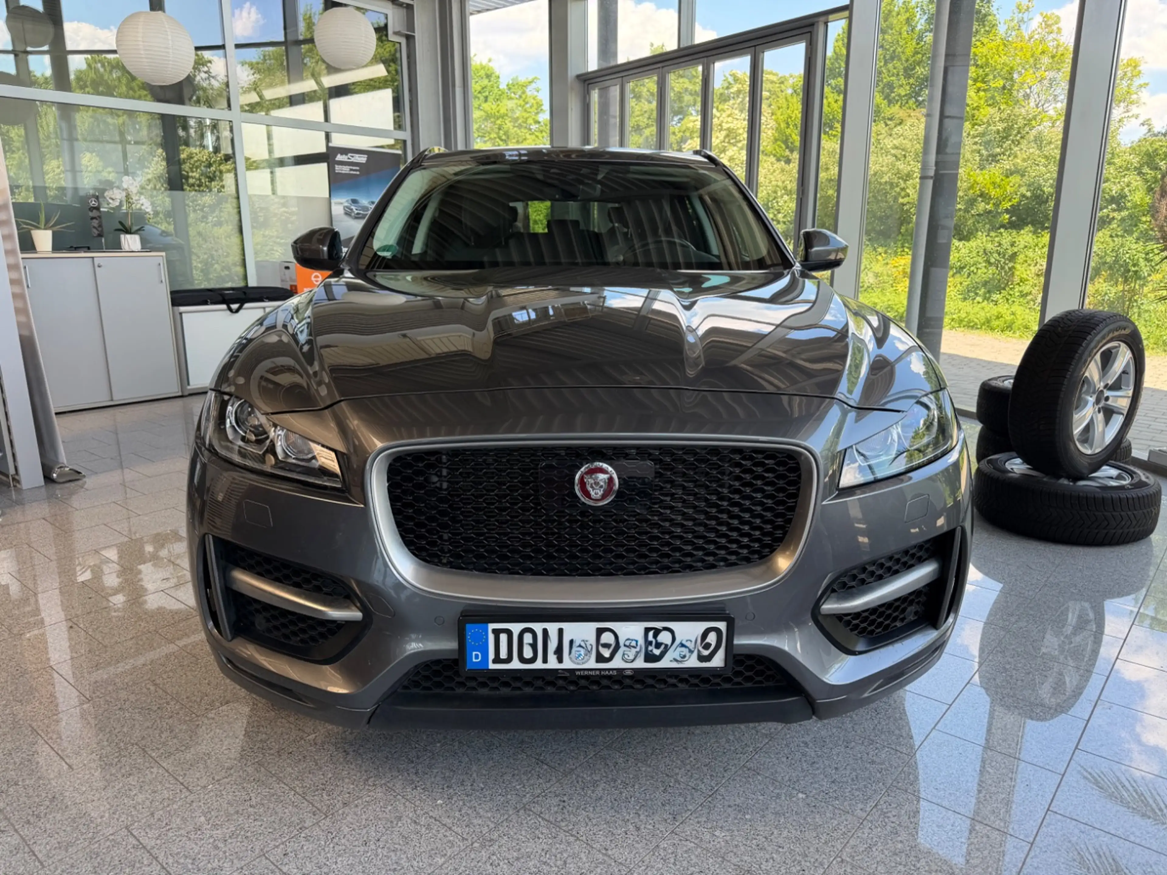 Jaguar F-Pace P250 R-Sport 25t+Xenon+Kamera+ACC+Spur — photo 2