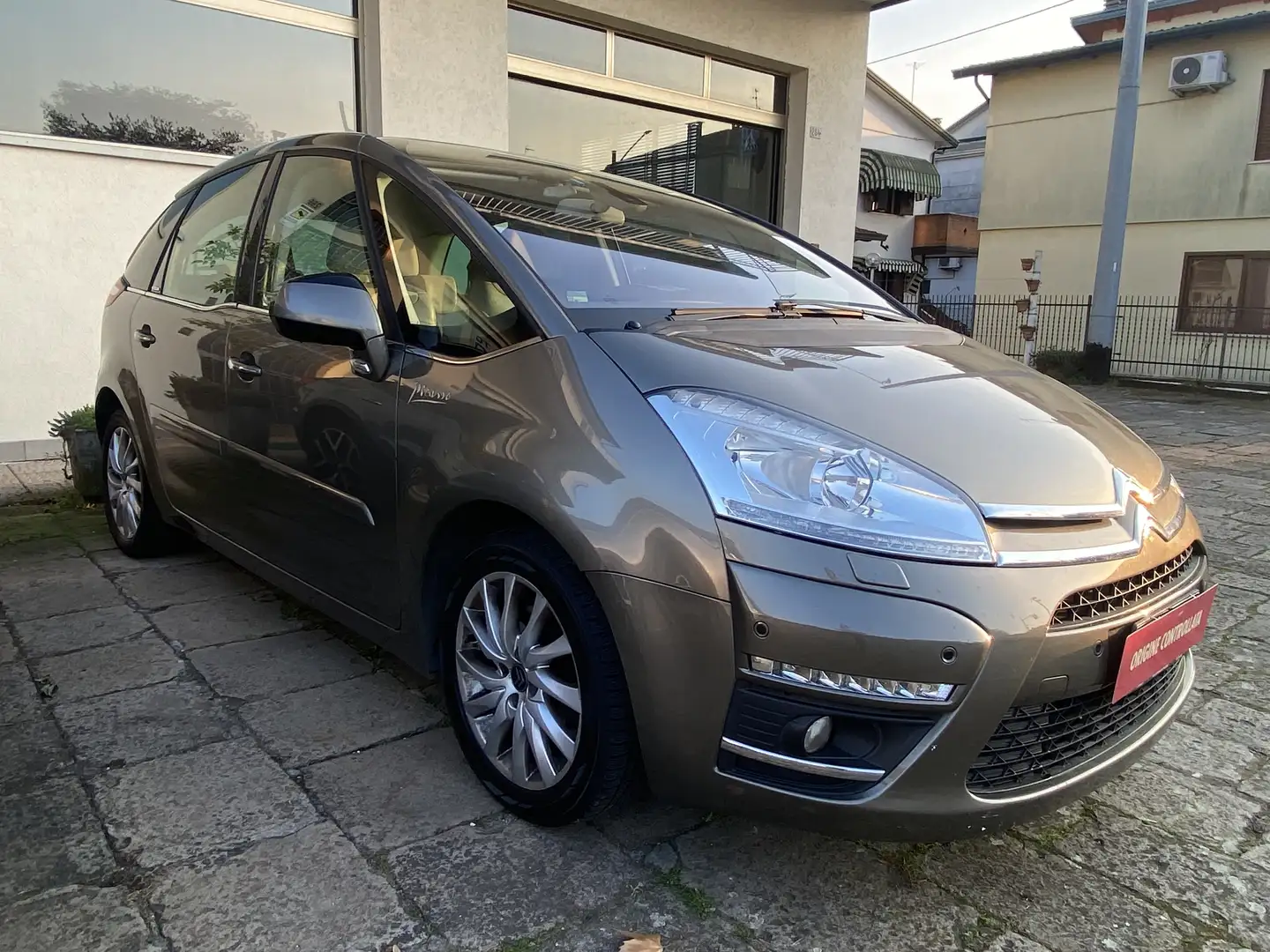 Citroen C4 Picasso 2.0 hdi Exclusive 150cv cmp6 Gris - 1