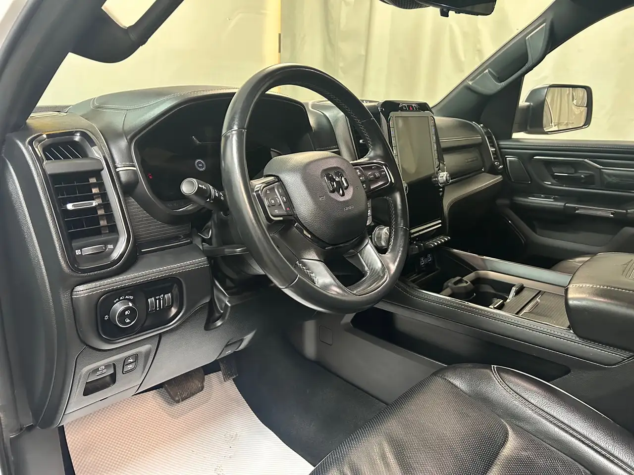 RAM 1500 fotografie RAM 1500