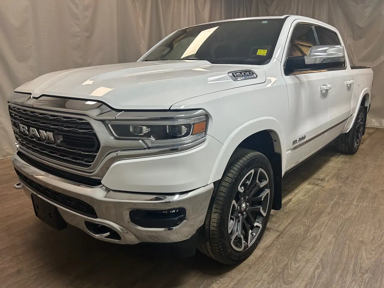 RAM 1500 fotografie RAM 1500