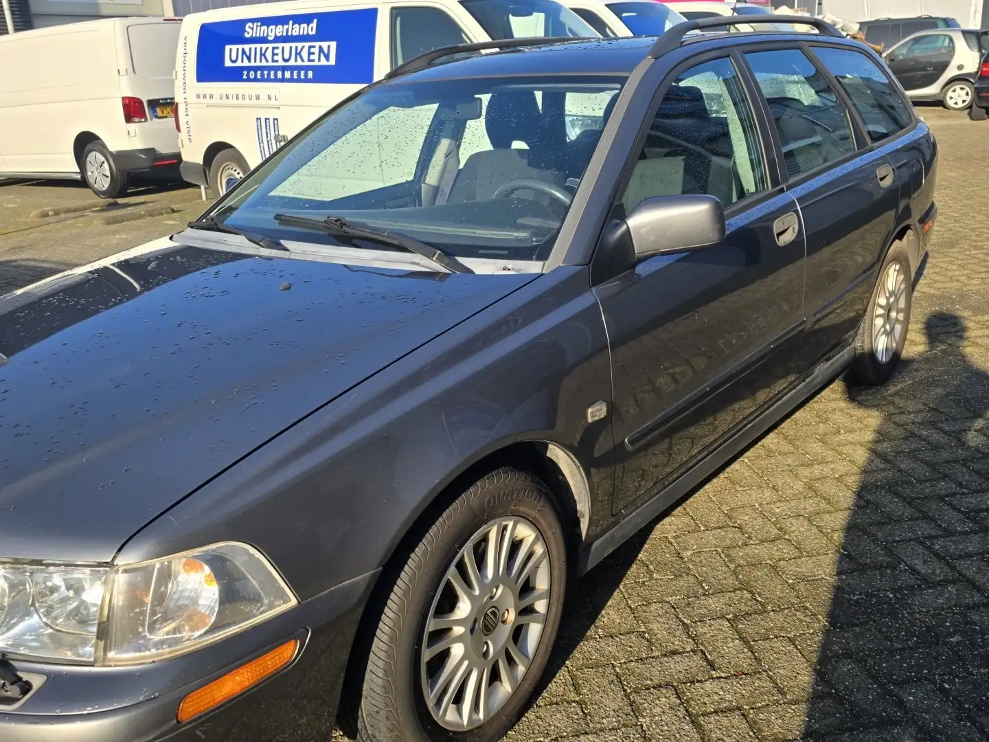 Volvo V40 2.0 Comfort - 1