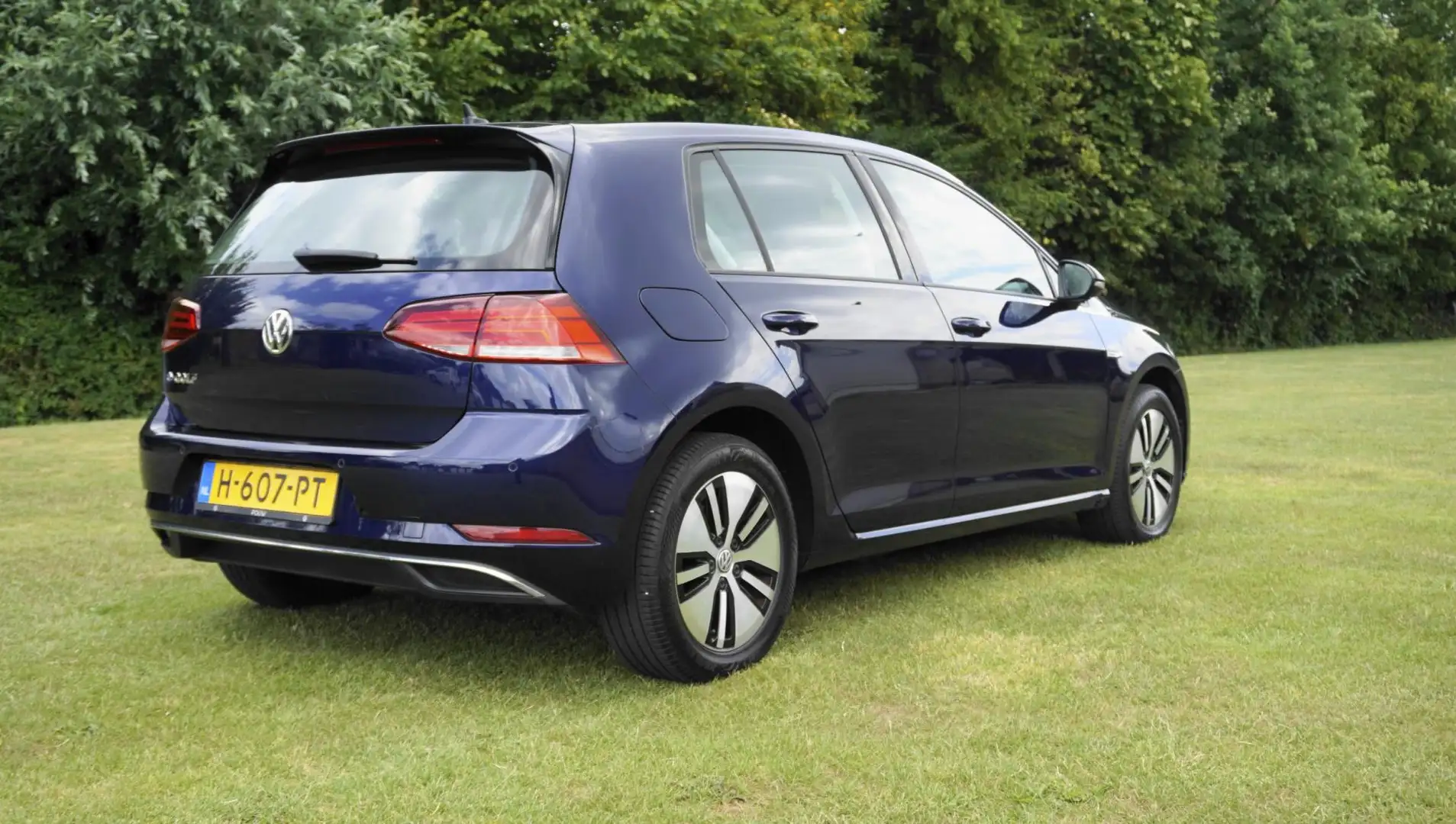 Volkswagen e-Golf E-DITION Ecc Airco Blauw - 2
