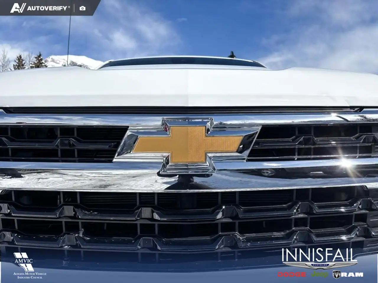 Chevrolet Silverado 1500 снимка Chevrolet Silverado 1500