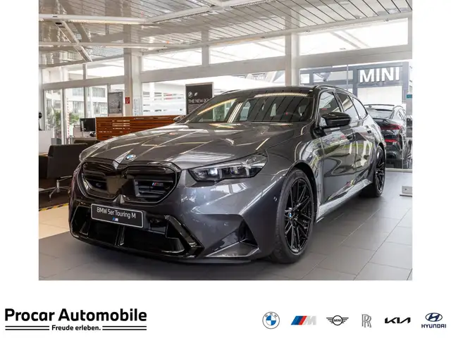 BMW M5 Touring M Sport HUD PANO ACC AHK 360°KAM RFK