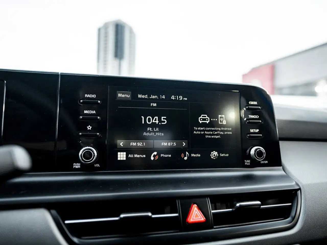 Kia Seltos снимка Kia Seltos