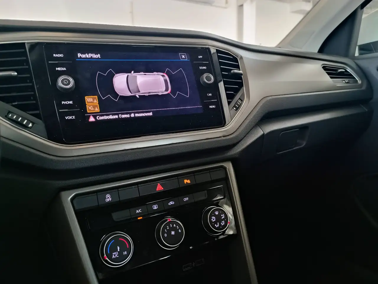 Volkswagen T-Roc I 2017 1.5 tsi Style dsg vettura in perfette condizioni, миниатюра 15