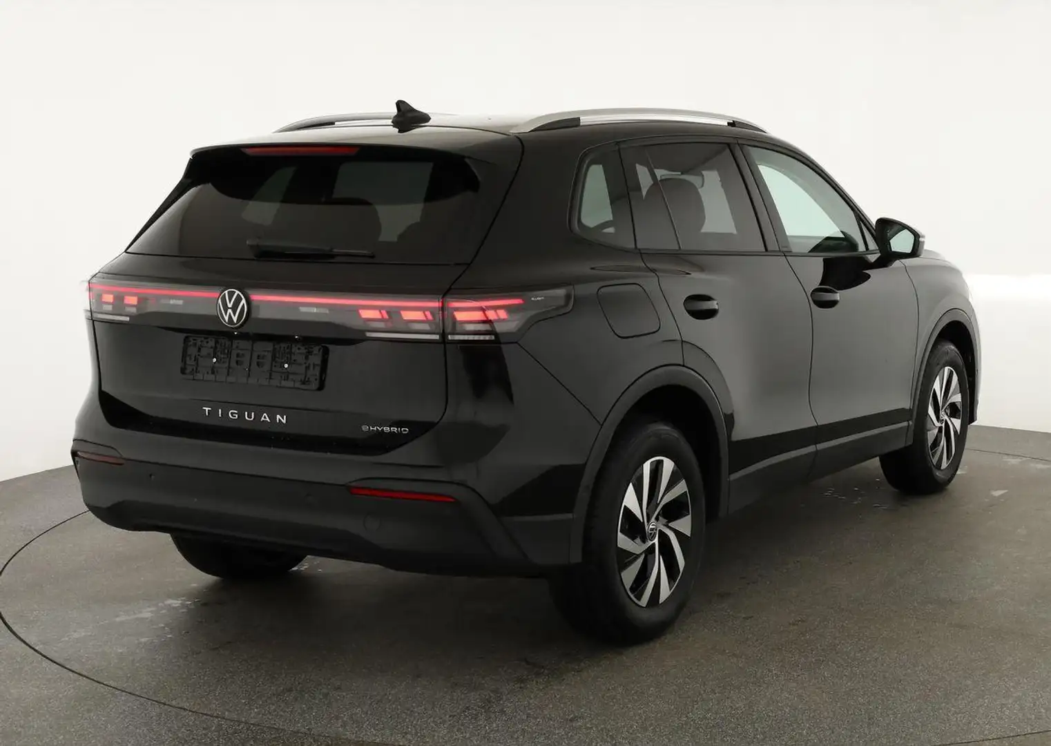 Volkswagen Tiguan 1.5 TSI eHybrid 150 kW Life DSG Life, AHK, Navi... Schwarz - 2