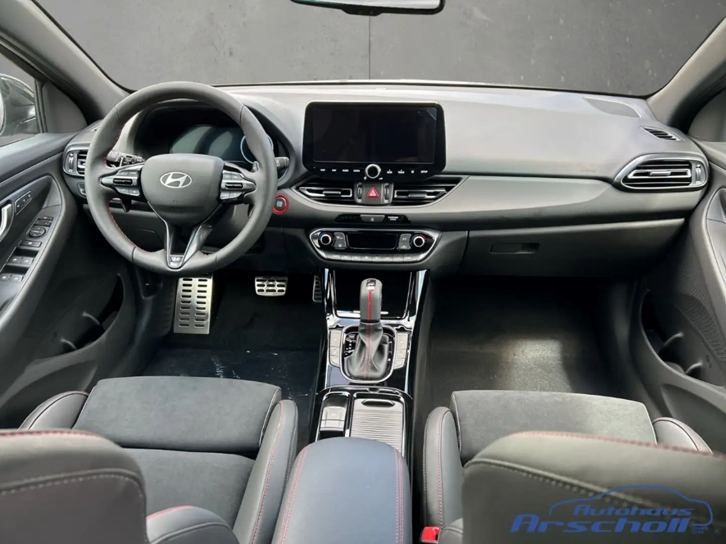 Hyundai i30 N Line Kombi 1.5 DCT Navi LED ACC Apple CarPlay An Grijs - 2