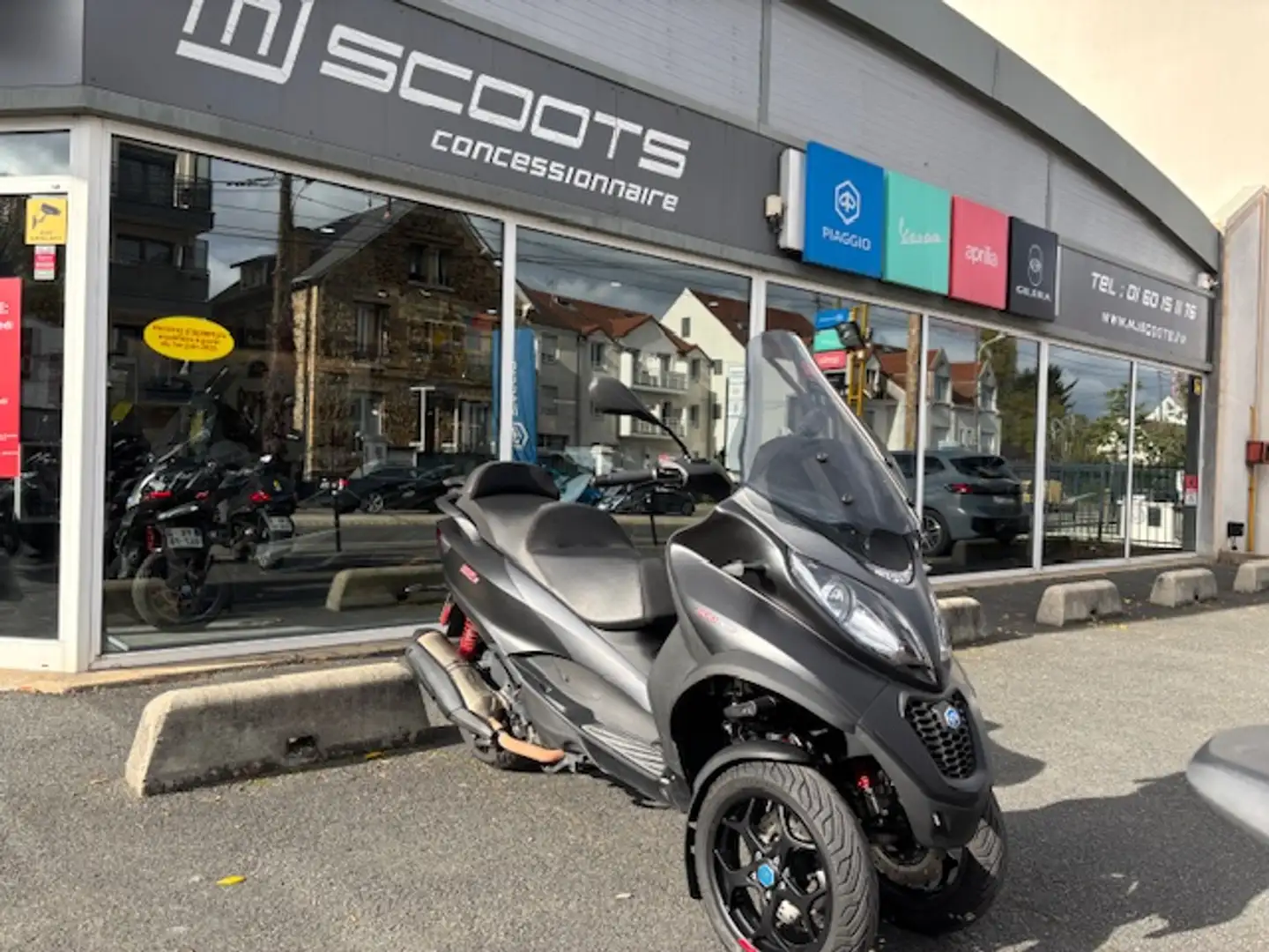 Piaggio MP3 500 Noir - 2