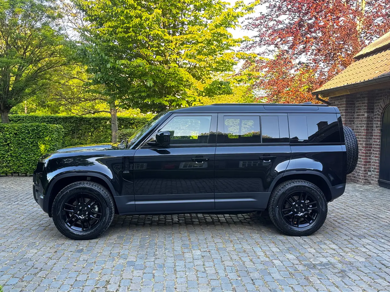 Land Rover Defender Defender 110 3.0 D200 LICHTE VRACHT / PANODAK/LUCHTVERING MY 2026 € 67.000 + BTW — foto 3