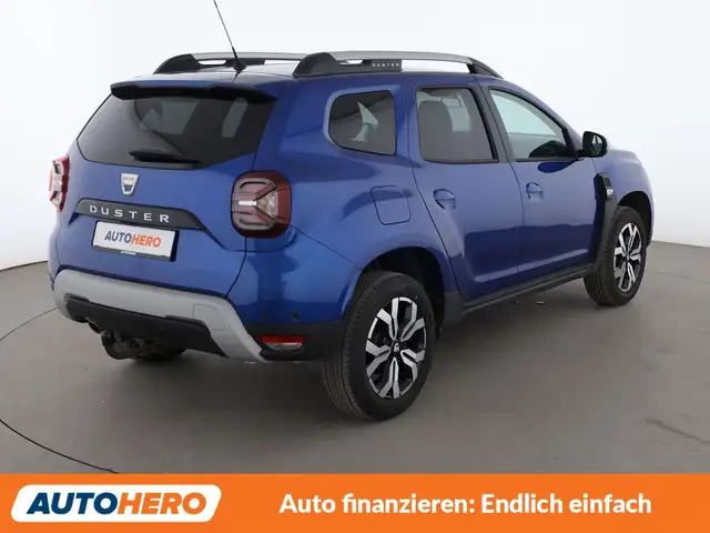 Dacia Duster view 6