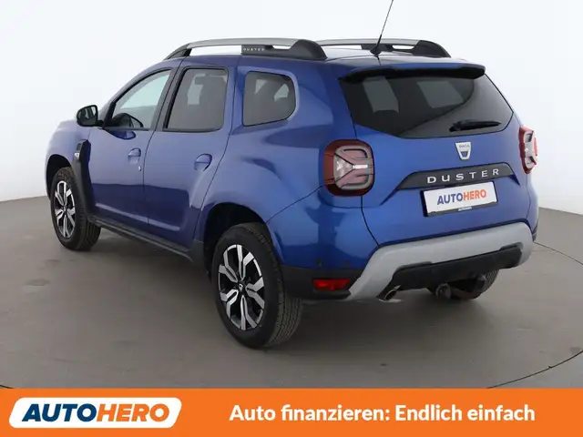Dacia Duster view 4