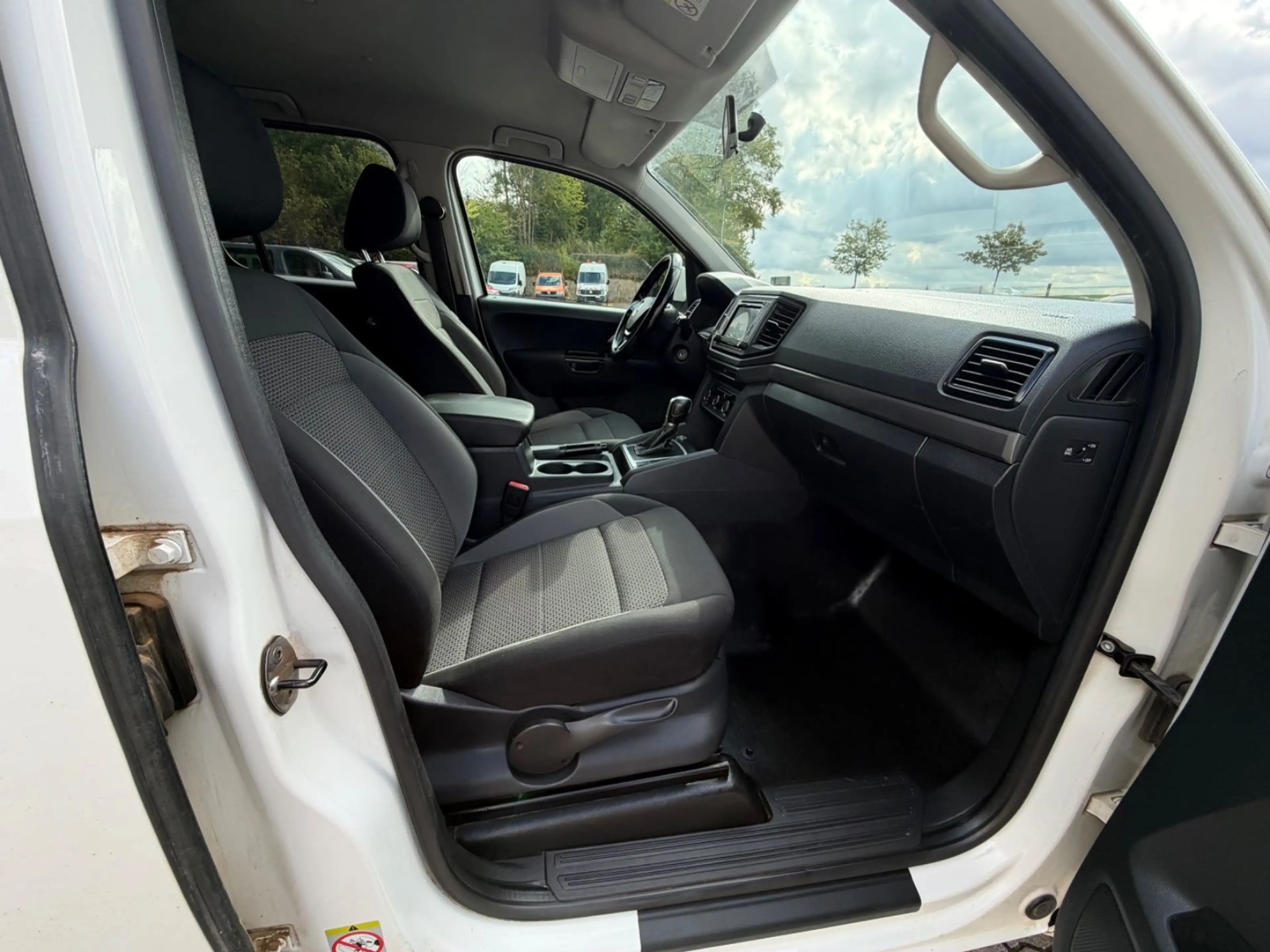 Volkswagen Amarok 3.0 TDI 4Motion V6 DSG *NAVI *AHK — photo 15