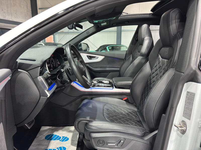 Audi Q8 /60/TFSI/e/quattro/PANO/AHK/360*/3D/S-line/LED — photo 8