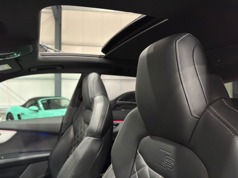 Audi Q8 /60/TFSI/e/quattro/PANO/AHK/360*/3D/S-line/LED — photo 10