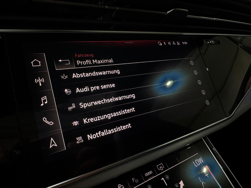 Audi Q8 /60/TFSI/e/quattro/PANO/AHK/360*/3D/S-line/LED — photo 15