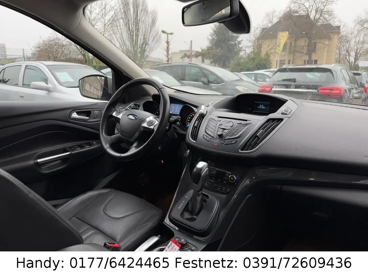 Ford Kuga 1,6 EcoBoost 4x4 134kW Titanium Autom. Argento - 2