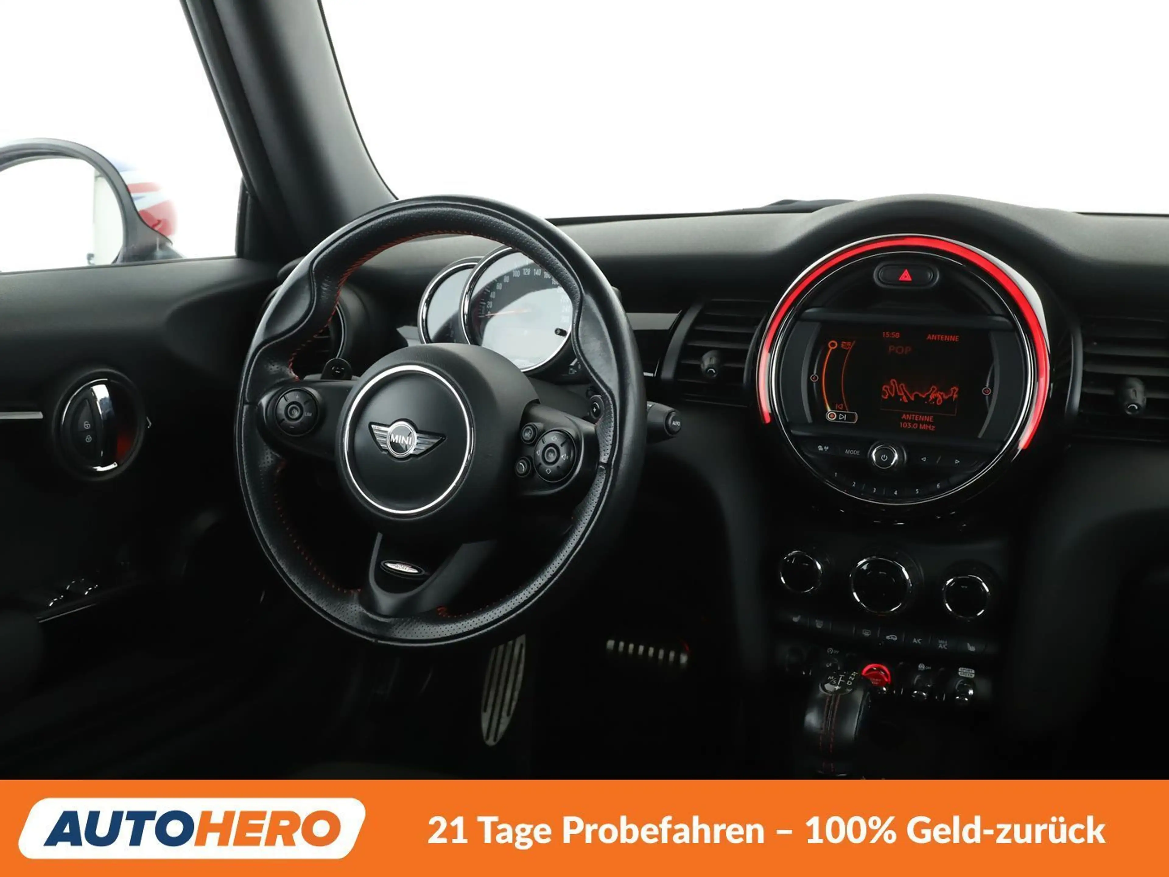 MINI John Cooper Works Cabrio John Cooper Works Aut.*NAVI*LED*TEMPO*CAM*PDC* — photo 12