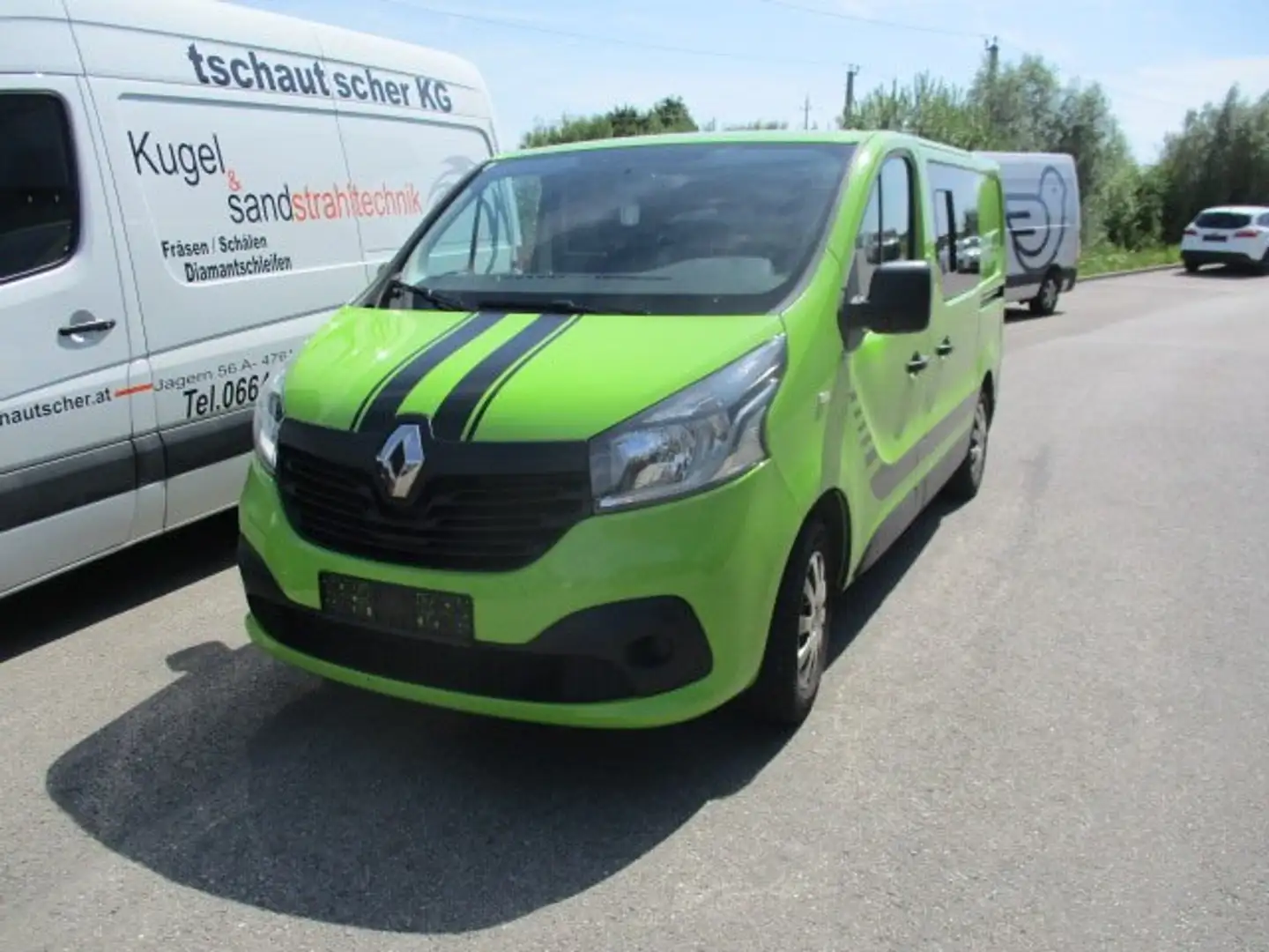 Renault Trafic L1H1 CAMPING Grün - 1