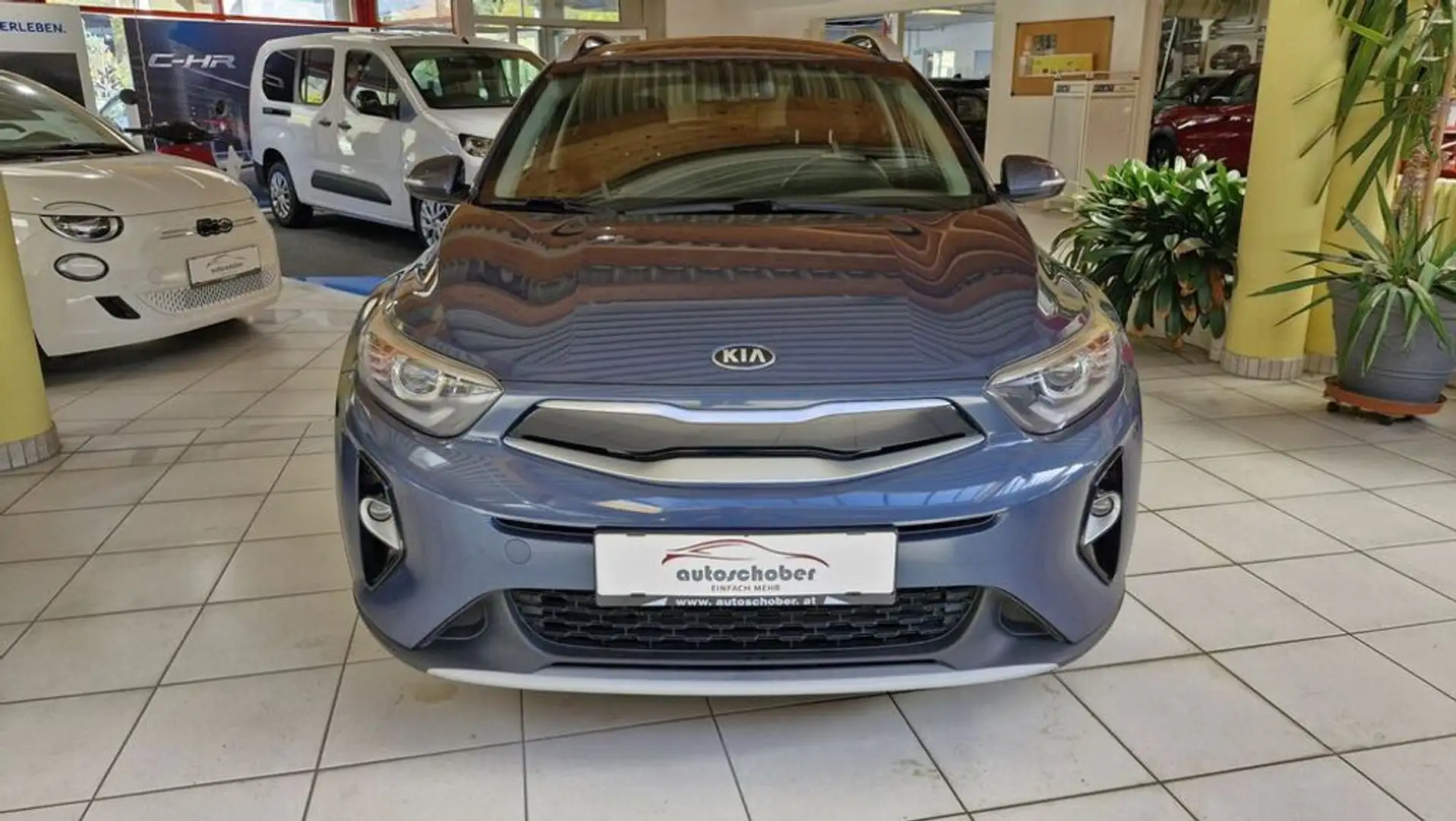 Kia Stonic Silber Blau - 2