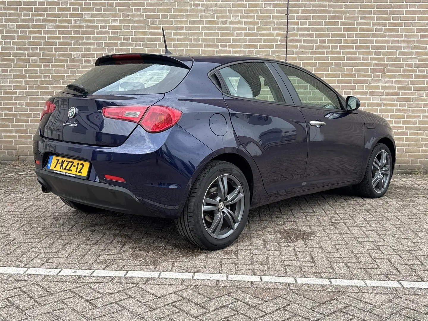 Alfa Romeo Giulietta 1.6 JTDm Progression | Airco | Cruise | Blauw - 2