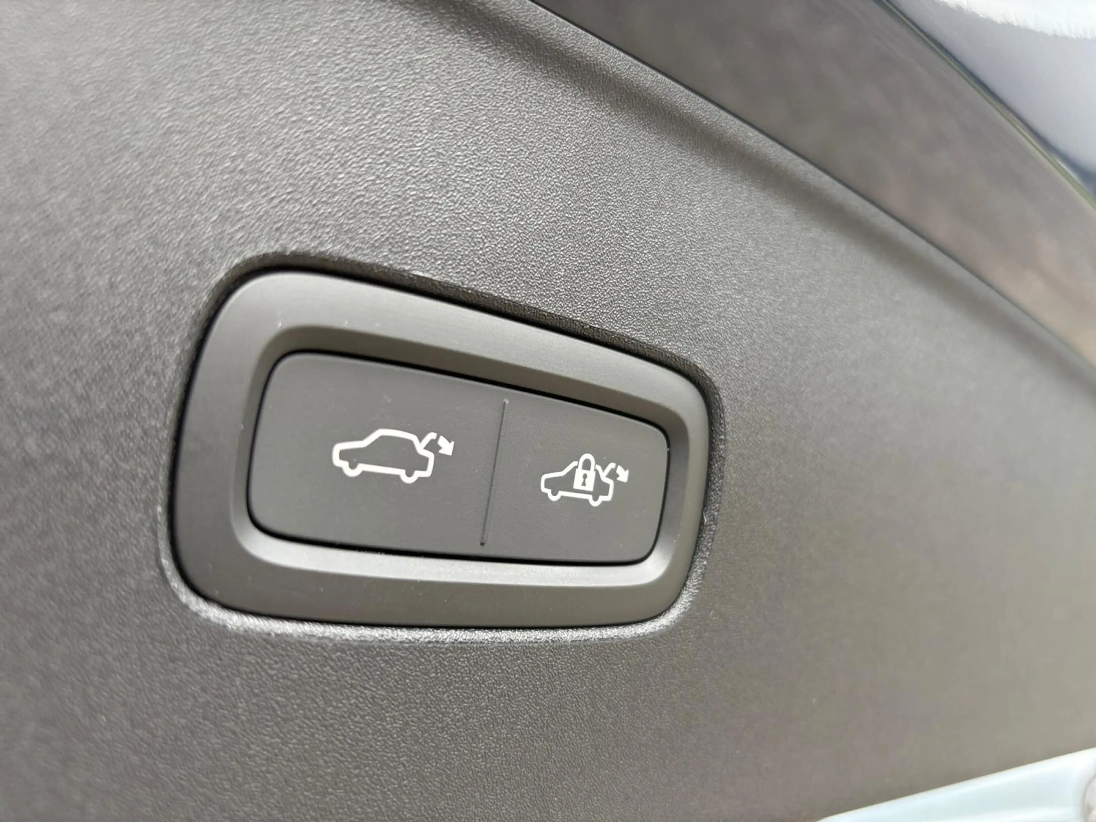 Volvo EX90 Twin Motor Ultra 7p. 111 kWh — photo 11