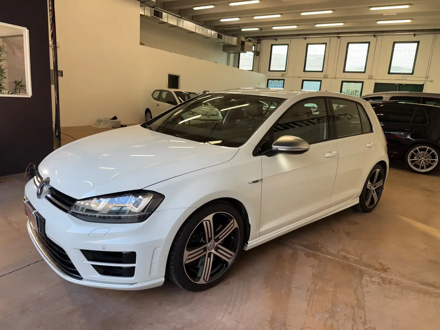 Volkswagen Golf Golf R 2.0 5p. Weiß - 2