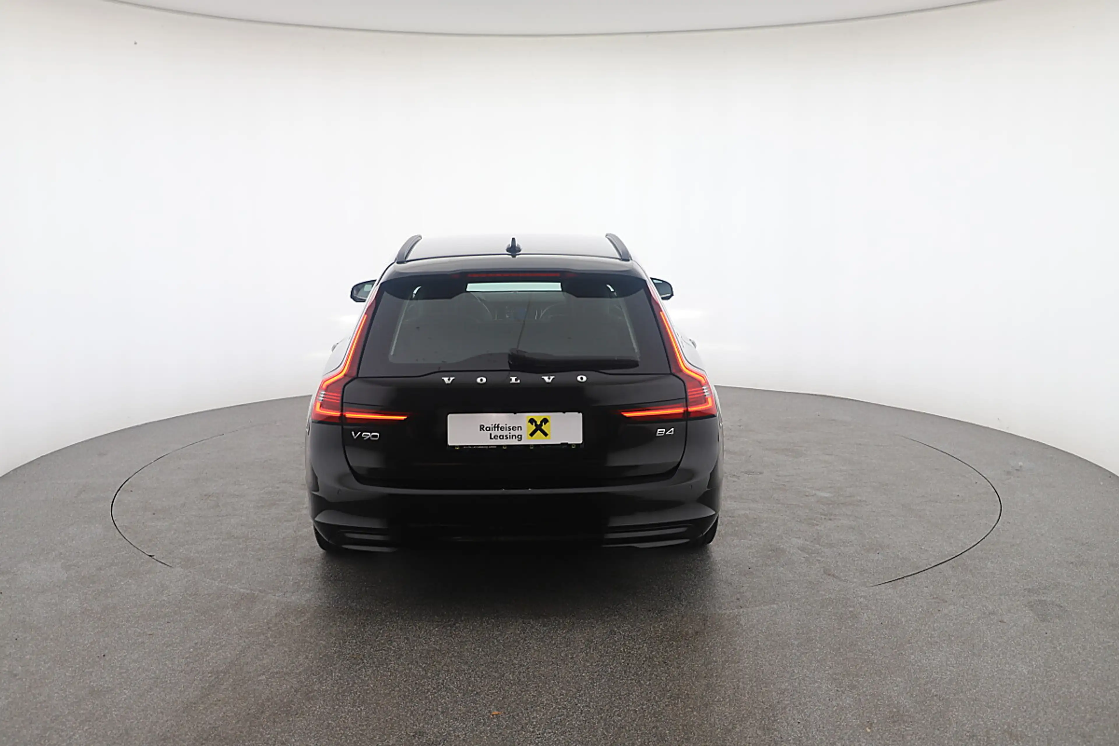 Volvo V90 B4 Core Geartronic — photo 6