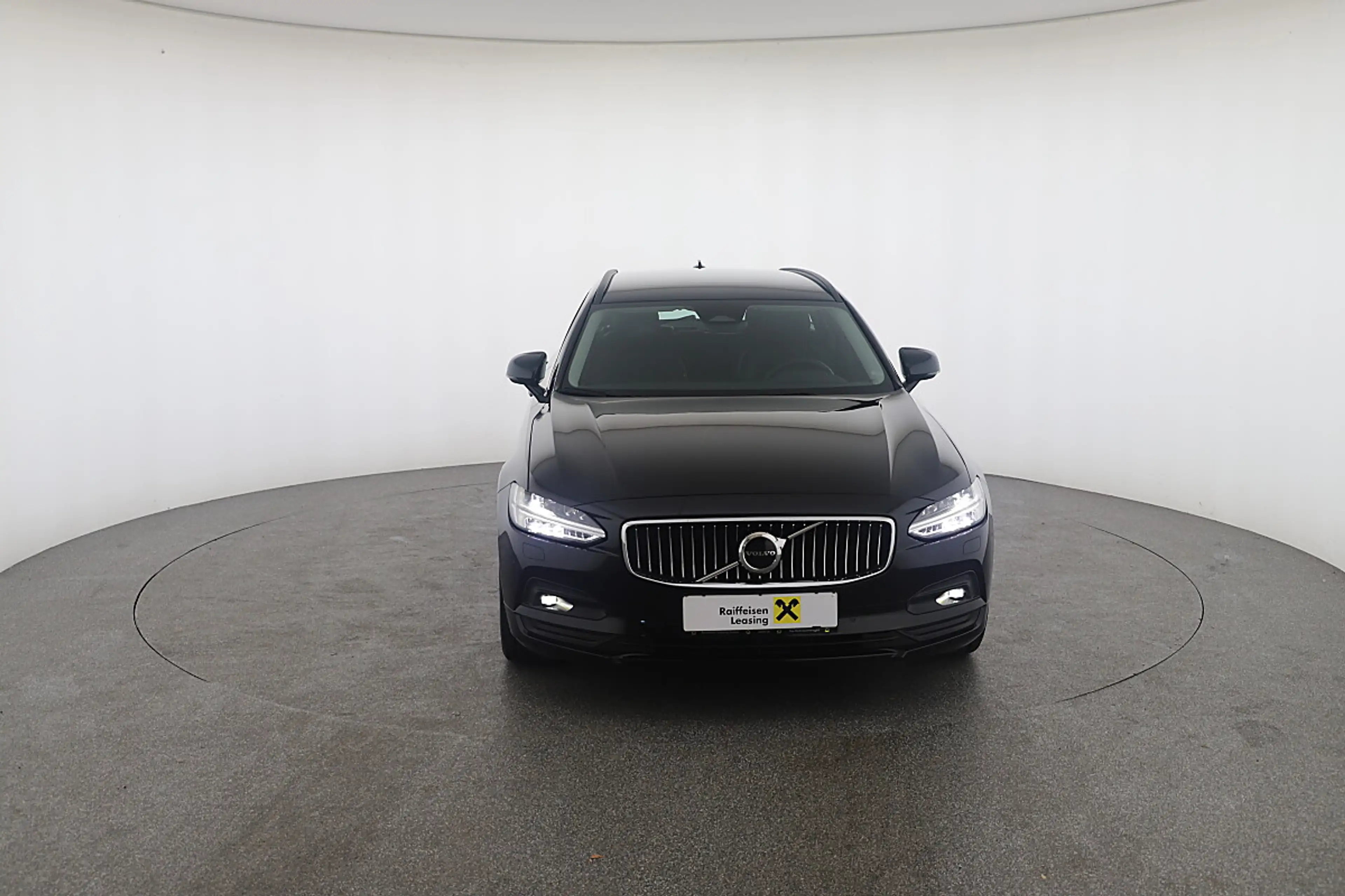Volvo V90 B4 Core Geartronic — photo 12