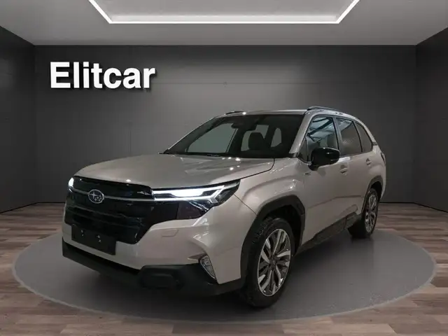 Subaru Forester 2.0 e-Boxer MHEV CVT Lineartronic Premium