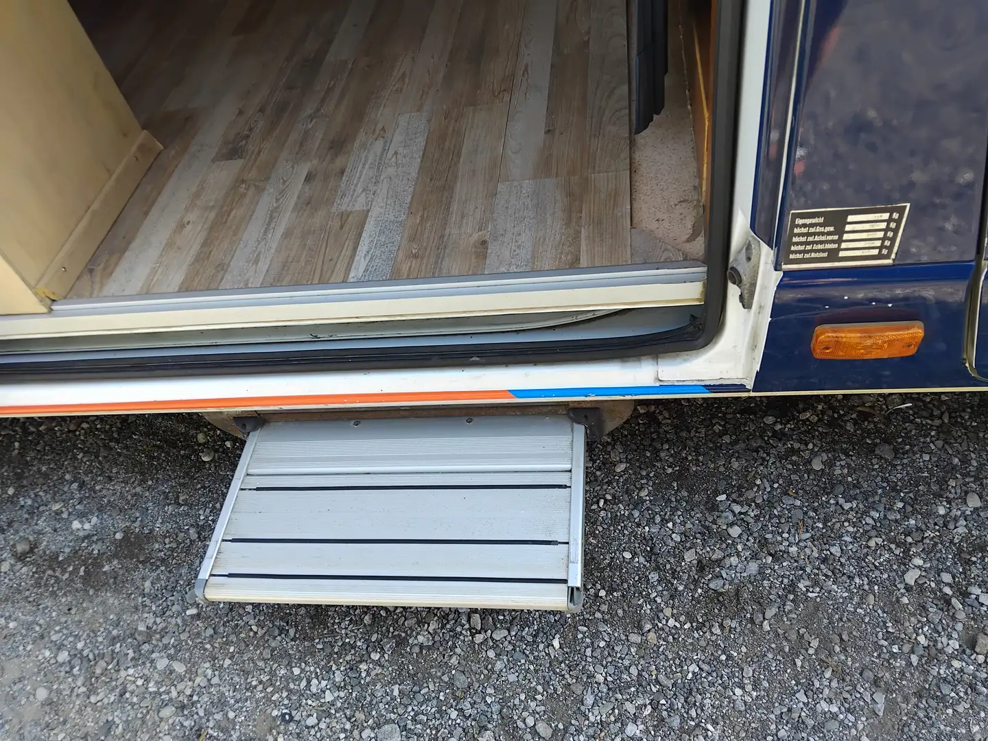 Peugeot Boxer Motorradtransporter und Camper Azul - 1