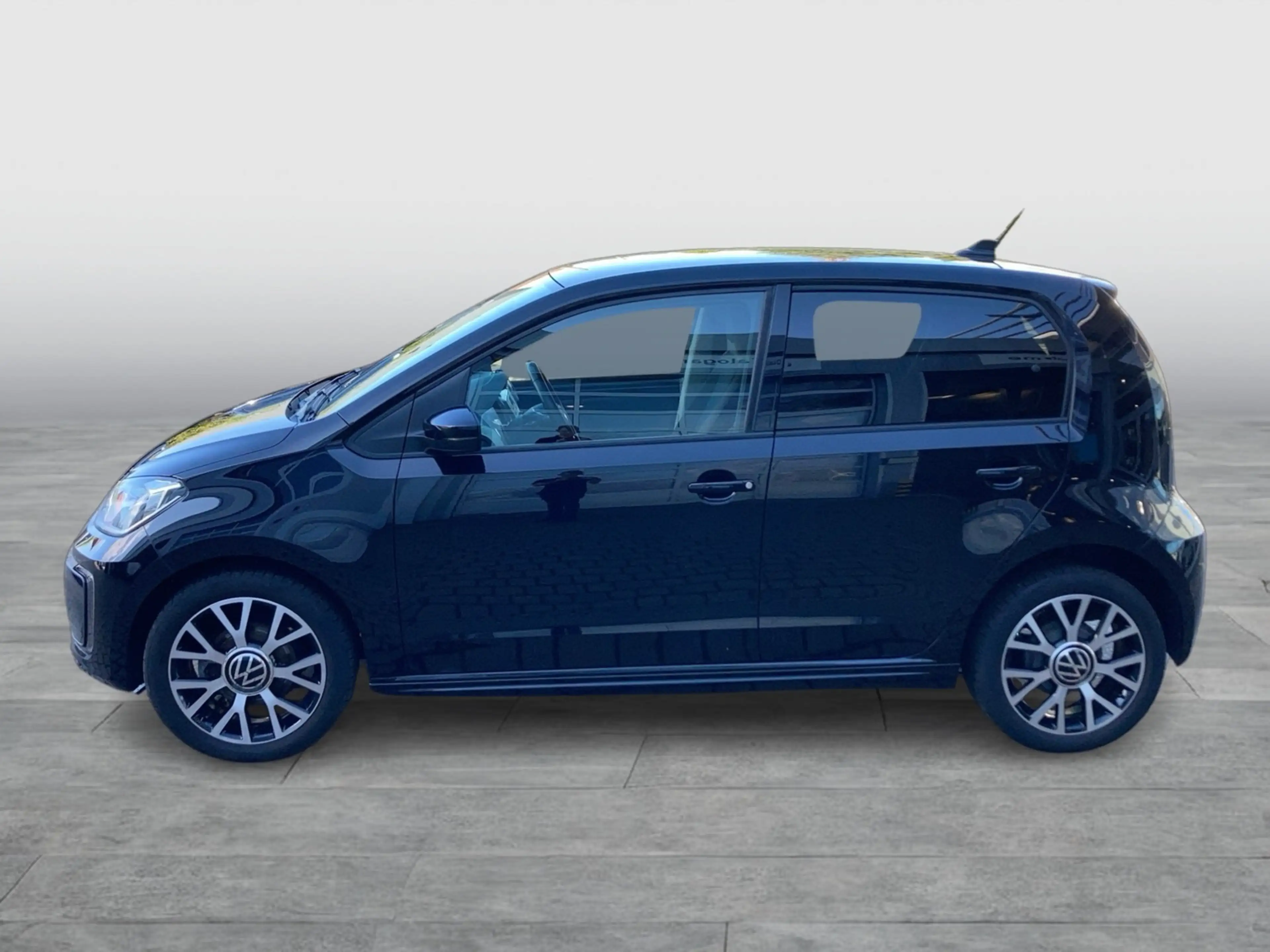 Volkswagen e-up! Style Plus RFK SH — photo 2
