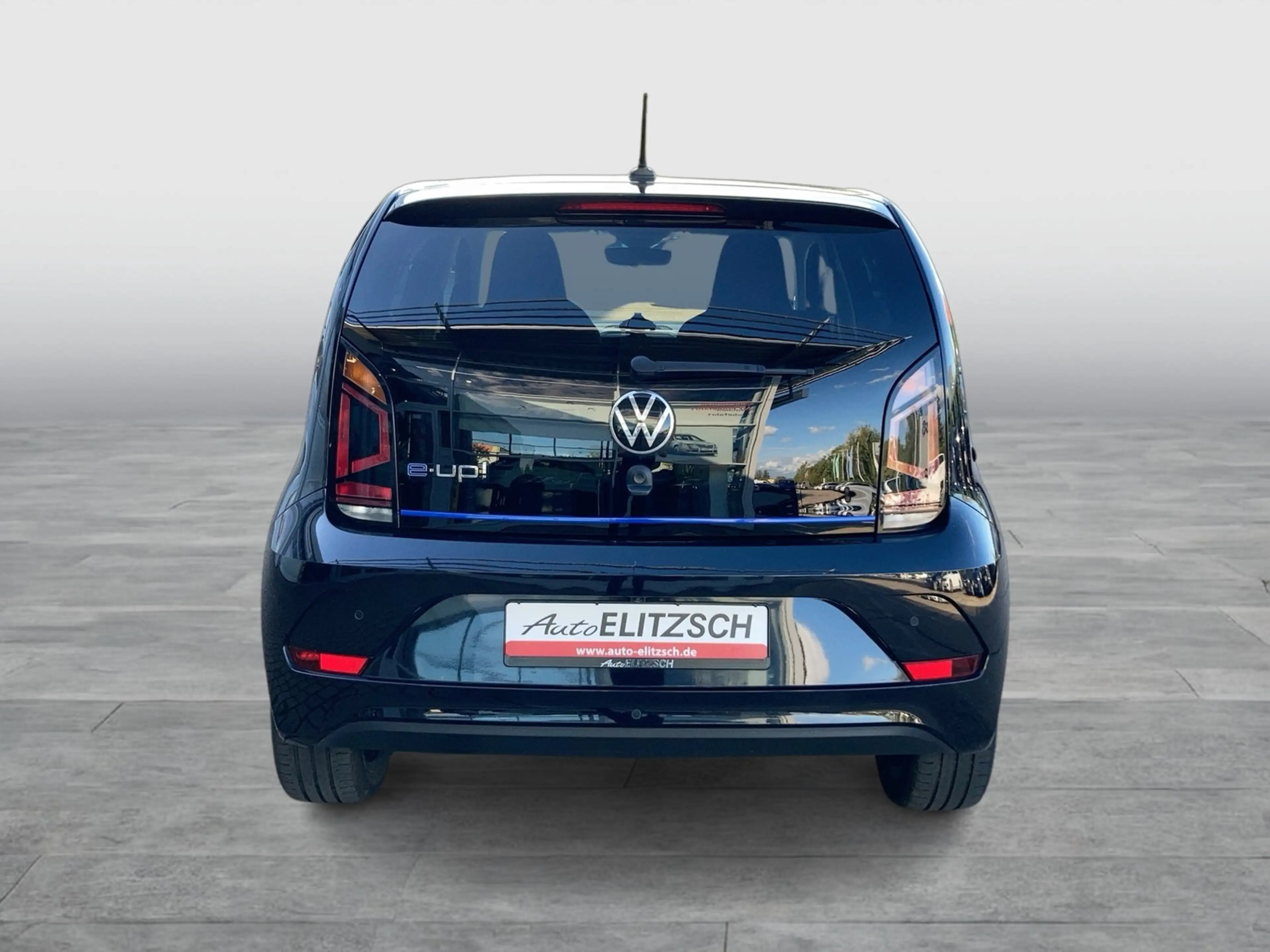 Volkswagen e-up! Style Plus RFK SH — photo 4