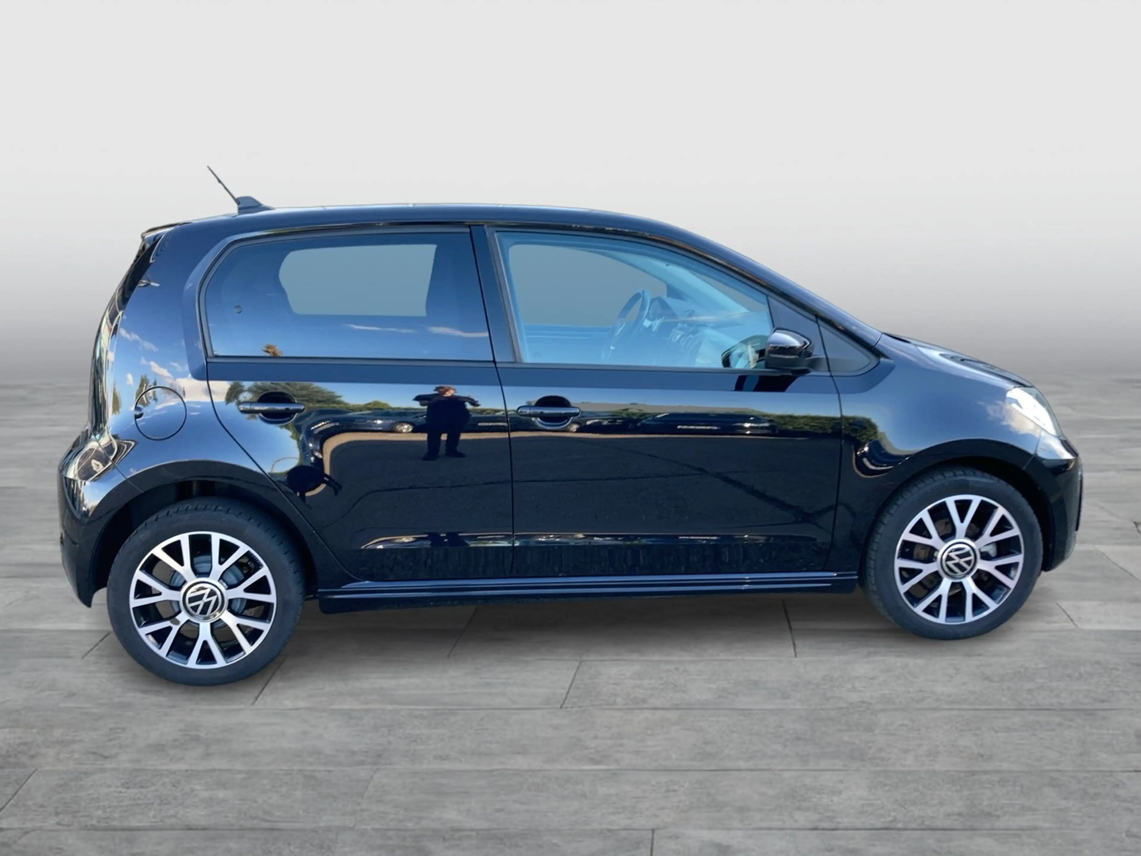 Volkswagen e-up! Style Plus RFK SH — photo 6