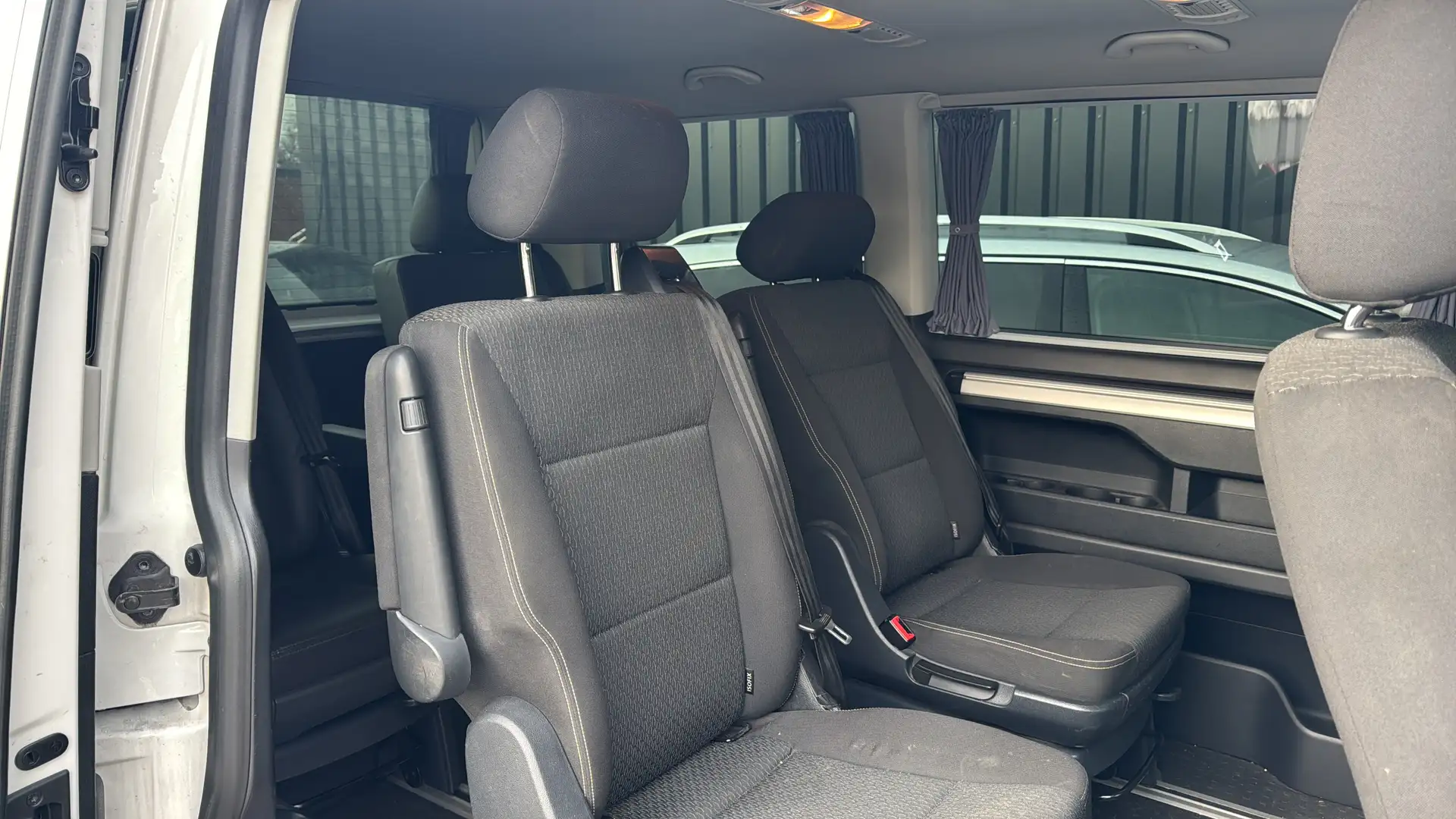Volkswagen T6 Multivan Multivan Trendline Weiß - 2