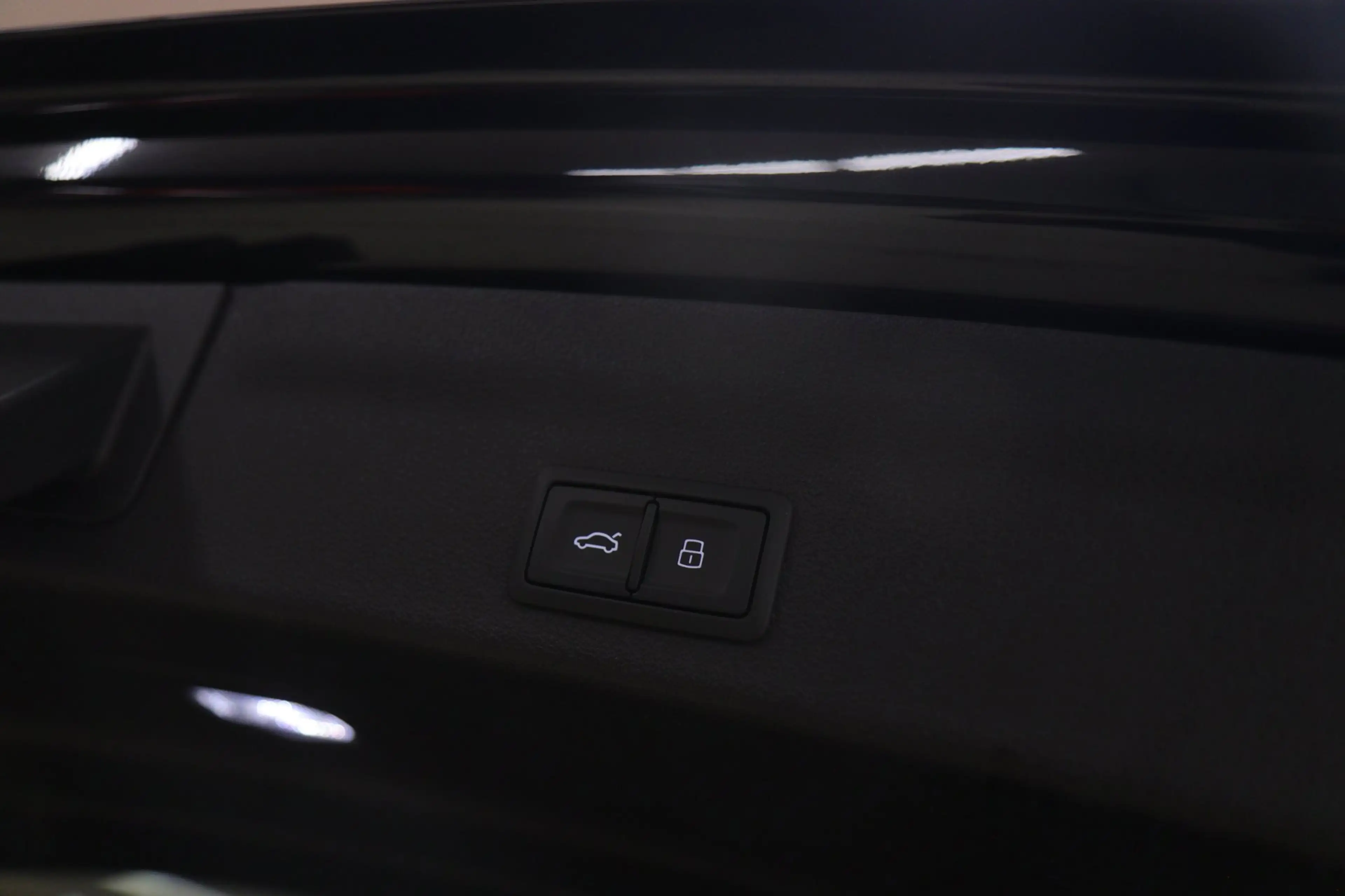 Audi RS6 Avant RS TFSI quattro Dynamic+ /CERAMIC/PANO/360/S — photo 30