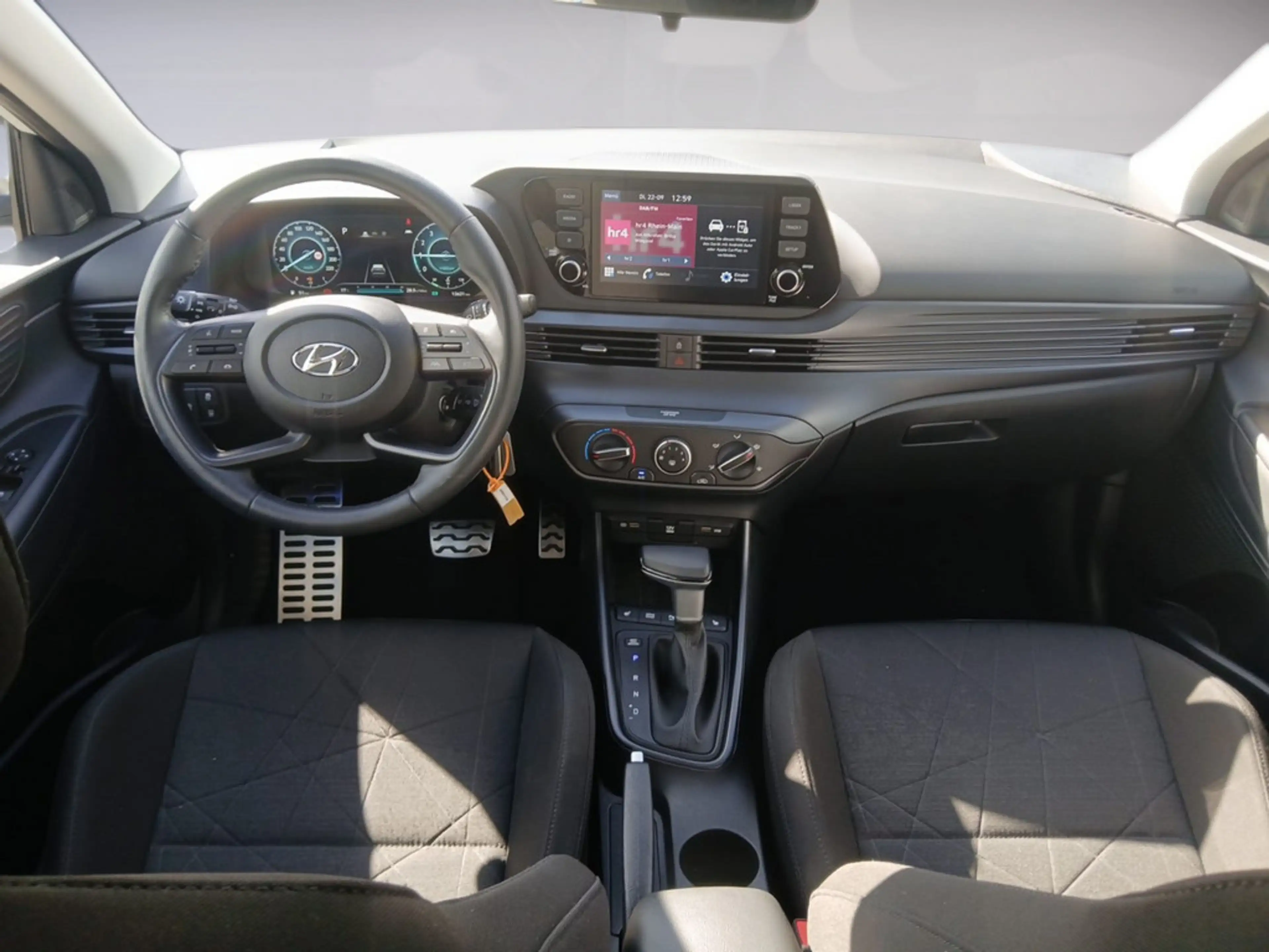 Hyundai BAYON 1.0 Trend Mild-Hybrid 7G-DCT SHZ KAMERA — photo 12