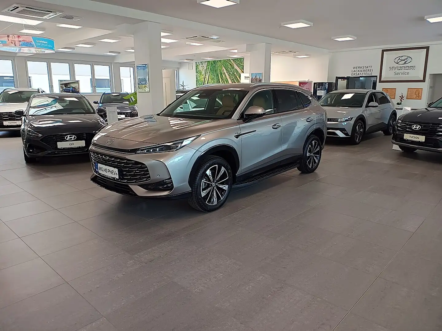 MG HS PHEV+ Luxury 21,4kWh *AHK*LED*Navi*Leder* Silber - 2