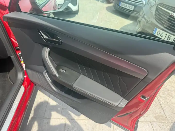 Cupra Formentor 1.5 TSI 2024, foto 14