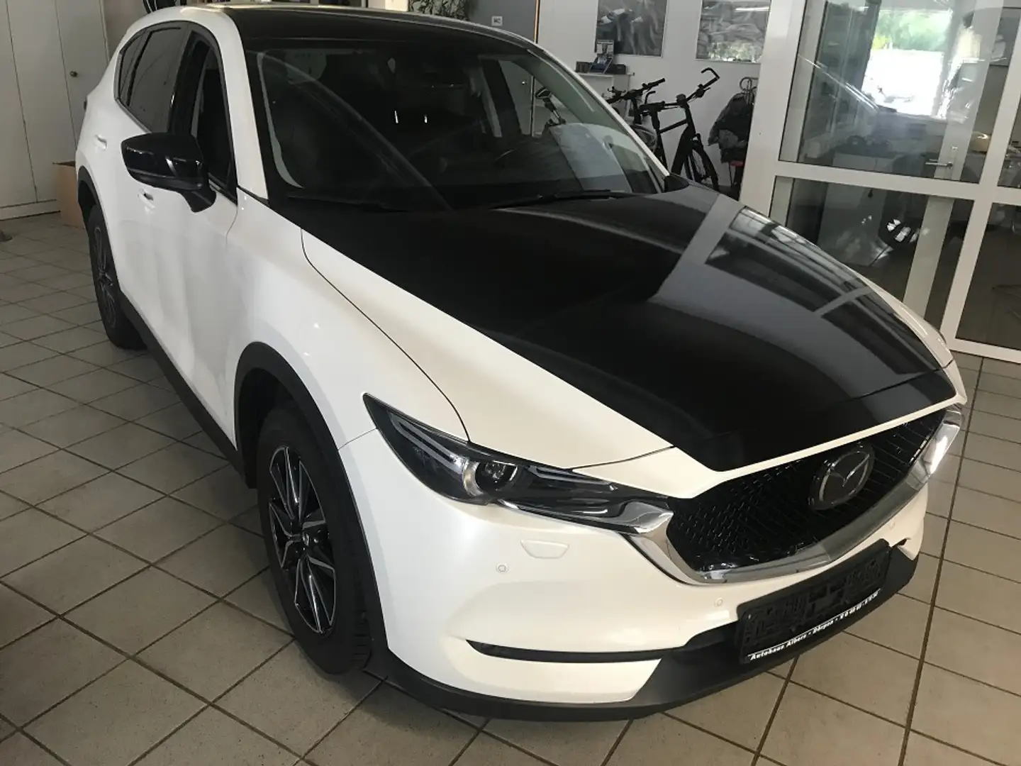 Mazda CX-5 SKYACTIV-G194 Sports-line spez., Leder, 360°Kamera Weiß - 1