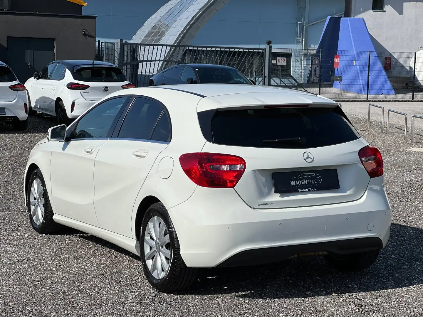 Mercedes-Benz A 180 Style BlueEfficiency - Bluetooth - gepflegt - Pic Weiß - 2
