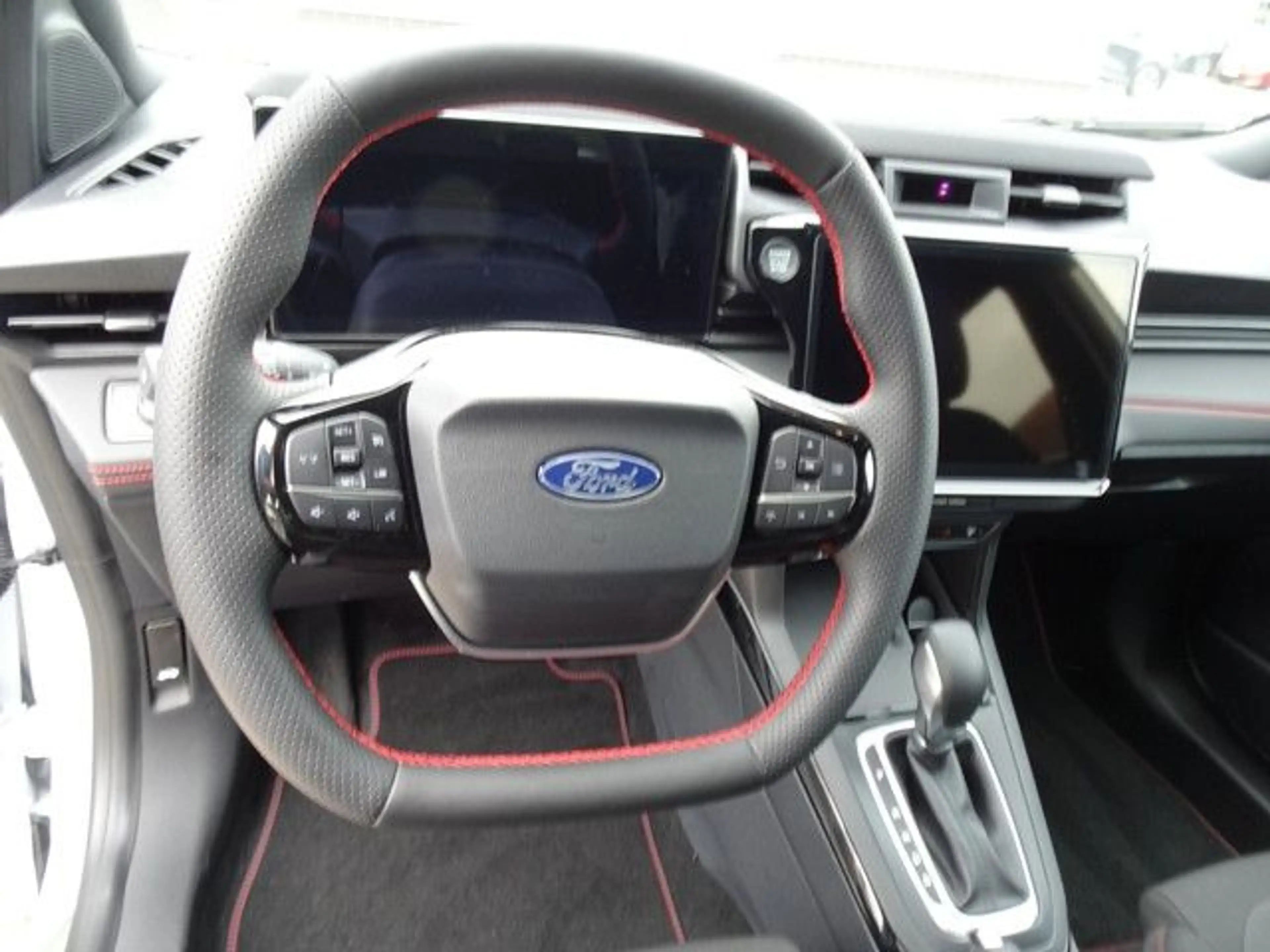 Ford Puma ST-Line — photo 10