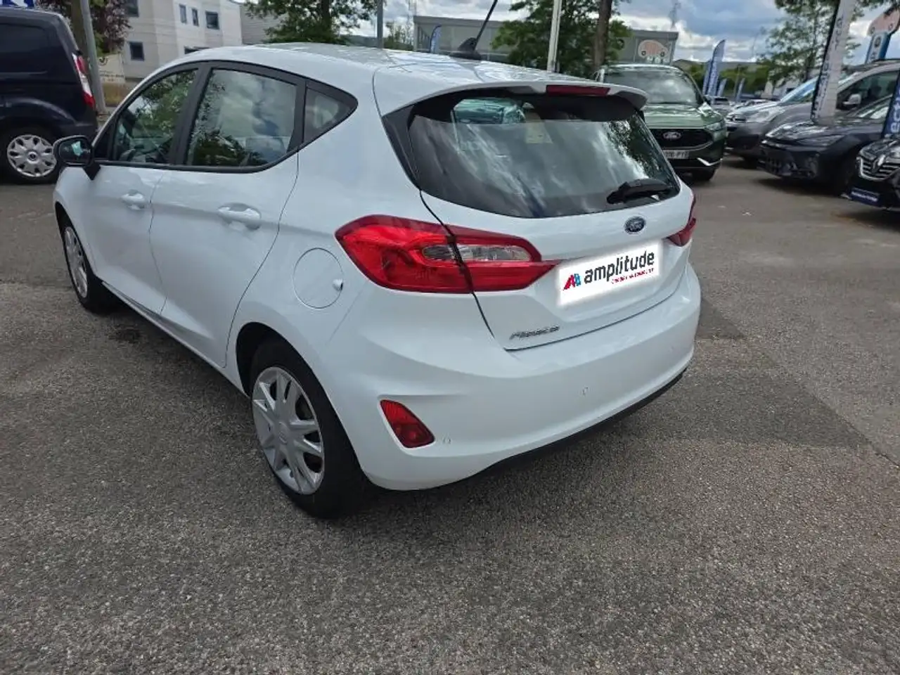 Ford Fiesta 5 portes — photo 5