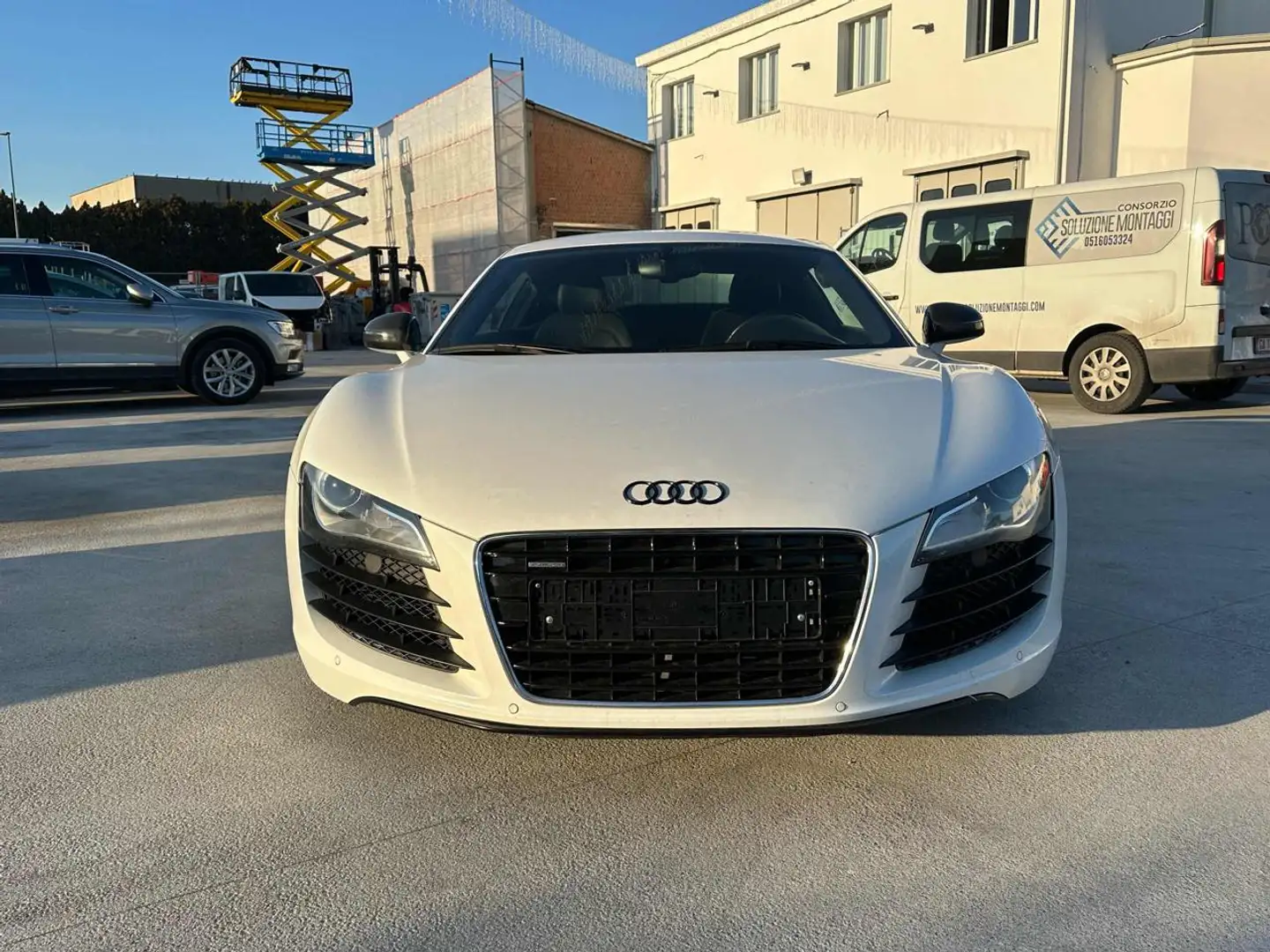 Audi R8 4.2 V8 FSI quattro R tronic Bianco - 2