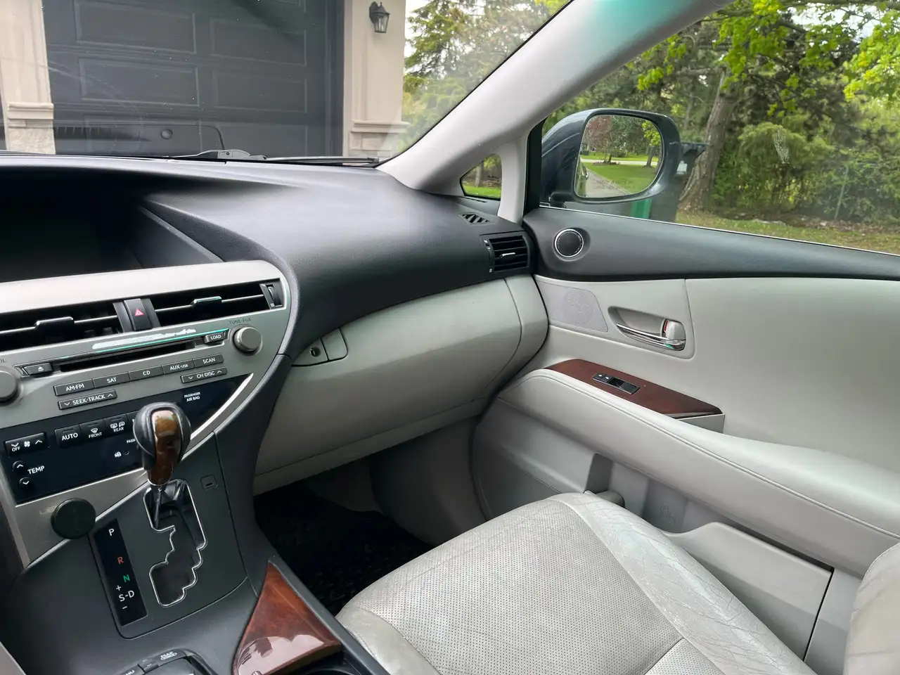 Lexus RX fotografie Lexus RX