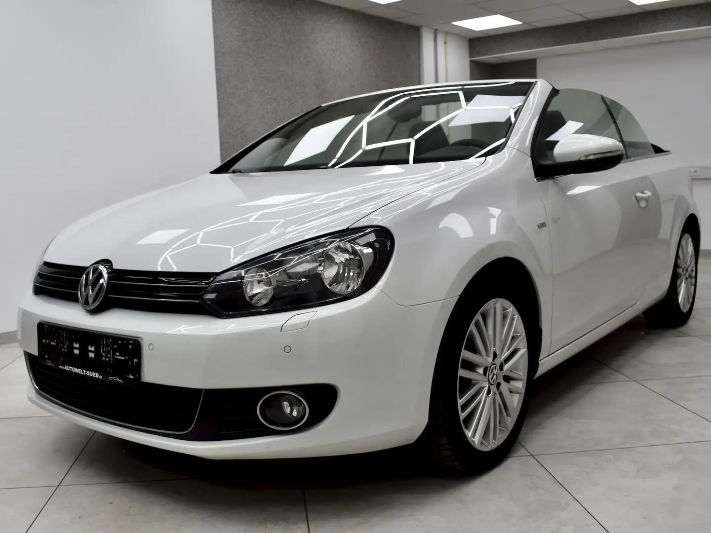 Volkswagen Golf Cabriolet 1.4 TSI CUP Climatronic Winterpaket GRA Alb - 2